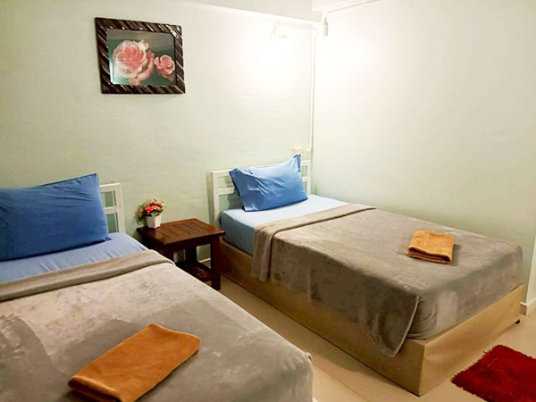 Twin-Bedroom-อัญชลีรีสอร์ท-ที่พักบางสะพาน-02